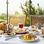 Sporthotel Zum Hohen Eimberg 4*