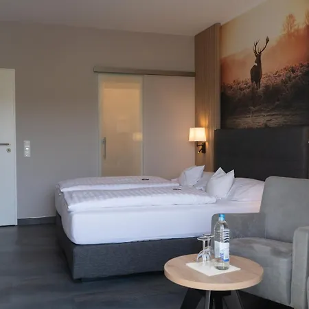 Zum Hohen Eimberg Hotell