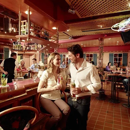 فندق Zum Hohen Eimberg 4*