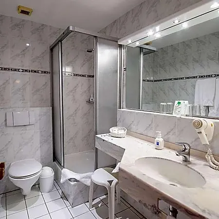 Sporthotel Zum Hohen Eimberg 4*