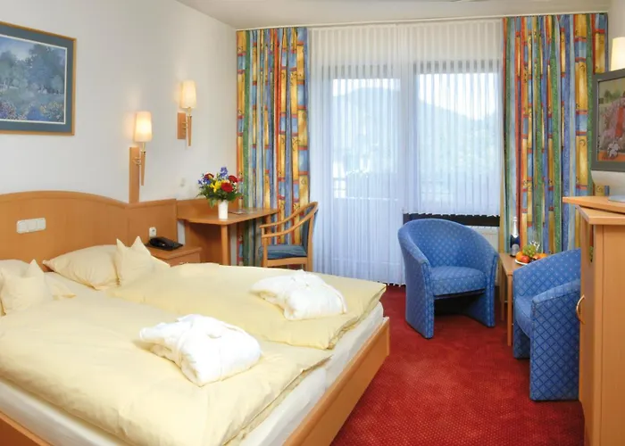 Zum Hohen Eimberg Hotel