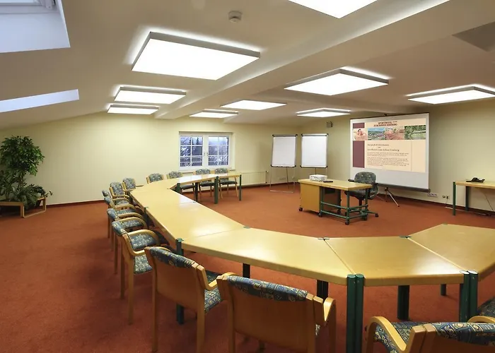 Zum Hohen Eimberg Hotel 4*