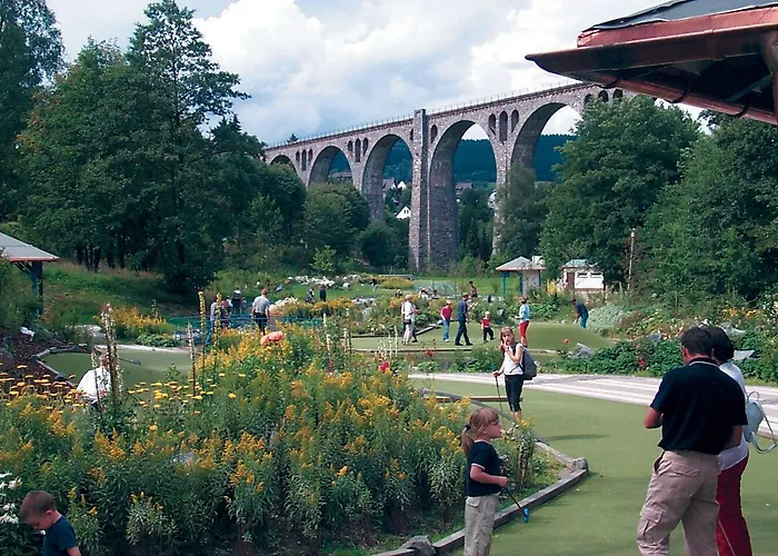 Zum Hohen Eimberg Hotel 4*