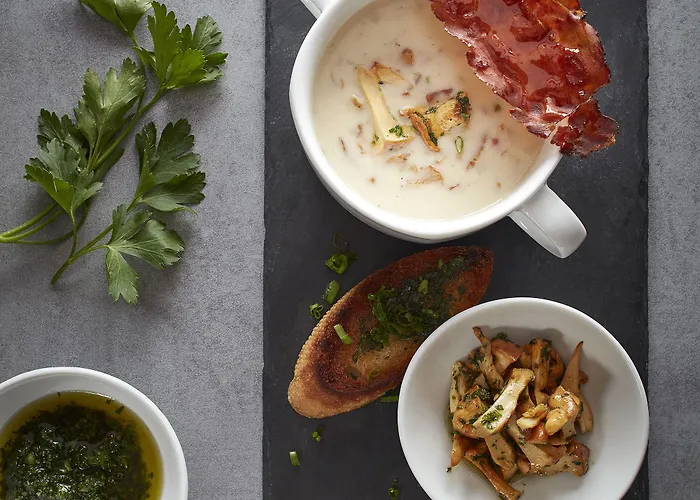 Zum Hohen Eimberg Hotel