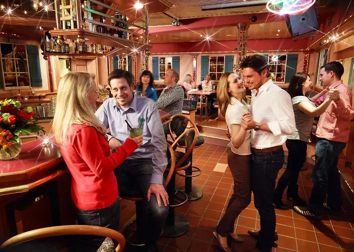 Zum Hohen Eimberg Hotel